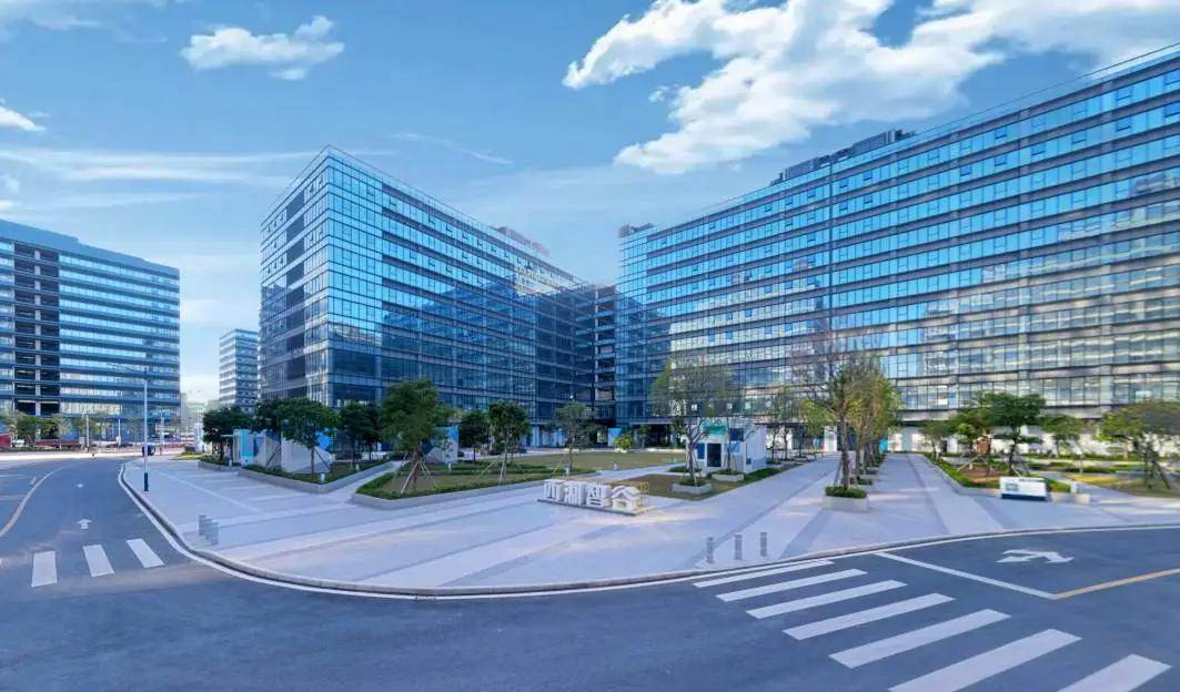 征集前沿科技产品打造科技展示与互动场景